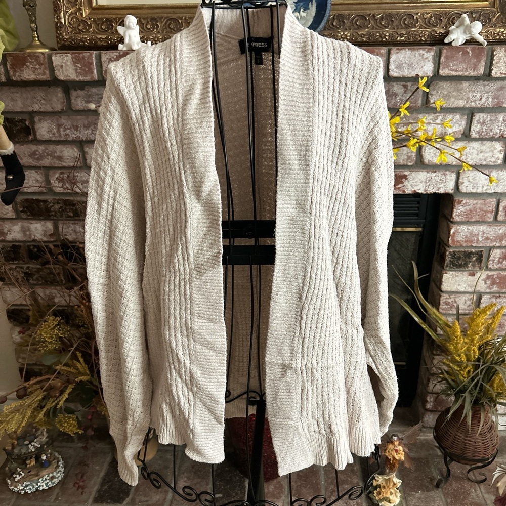 Express Women’s Beige Knit Long Long Sleeve Open Cardigan Sweater Sz M